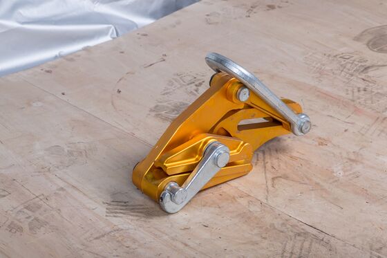 주문 Lightweight Aluminum Alloy Power Cable Clamp with Secure Grip Design and Weather Resistant for 40kN Load Capacity online manufacture