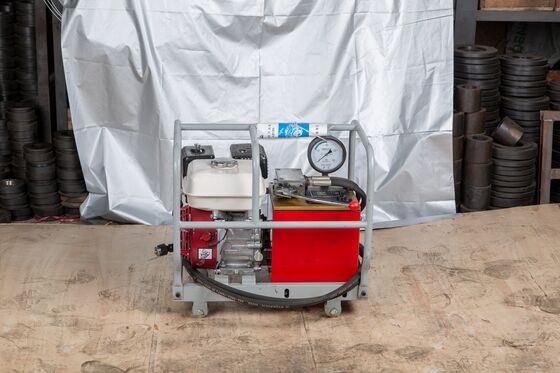 주문 80MPa 가솔린으로 작동하는 이중 단계 수압 펌프입니다. online manufacture