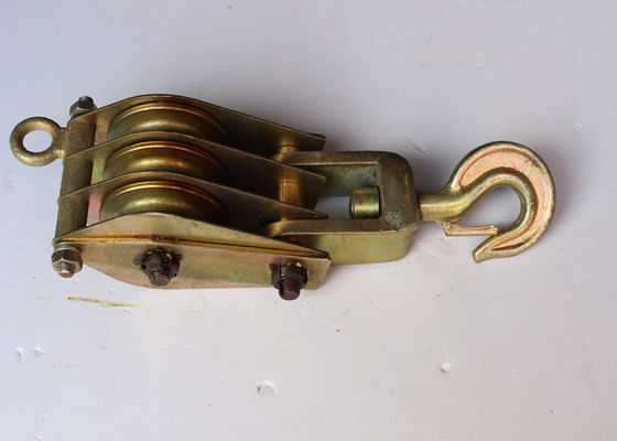 타워 설치 및 리프팅 폴리 애플리케이션을 위해 가연 프레임과 함께 10kN 3 바퀴 철 호스팅 터클