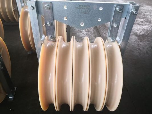 알루미늄 나일론 스트링 릴리 블록 두 개의 세 개의 스트링 된 전도기 300-900mm2 40-105kn